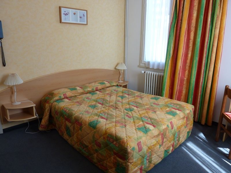 Cit'hotel De La Vallée Hotel